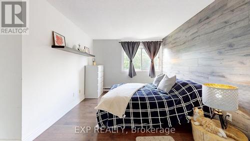 329 Milestone Crescent, Aurora (Aurora Village), ON - Indoor Photo Showing Bedroom