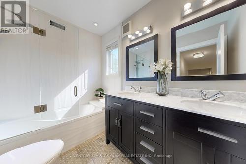 22 Coreydale Court, Toronto (Bathurst Manor), ON - Indoor Photo Showing Bathroom