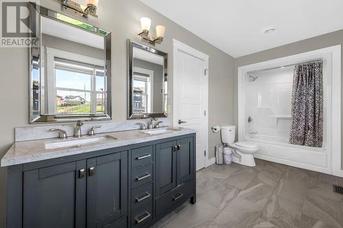 14 Blue Sky Drive, St. Philips, NL - Indoor Photo Showing Bathroom