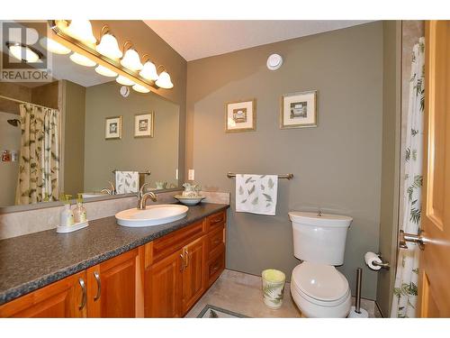 3453 Cessna Road Unit# 19 Lot# Mabel Lake, Enderby, BC - Indoor Photo Showing Bathroom