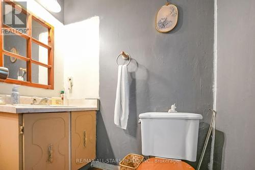 189 Boundary Road, Kawartha Lakes, ON - Indoor Photo Showing Bathroom