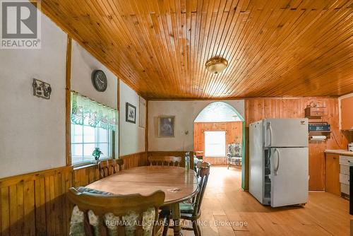 189 Boundary Road, Kawartha Lakes, ON - Indoor Photo Showing Dining Room