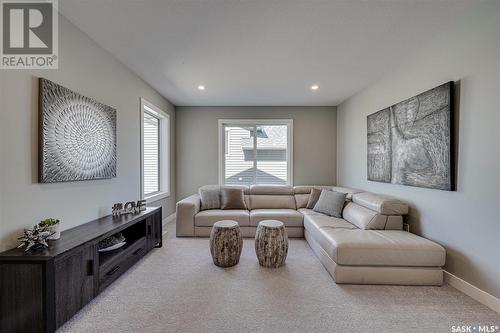 3225 Green Turtle Road, Regina, SK - Indoor Photo Showing Living Room