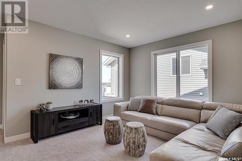 3225 Green Turtle Road, Regina, SK - Indoor Photo Showing Living Room