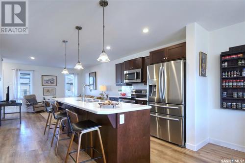 61 Brigham Road, Moose Jaw, SK - Indoor Photo Showing Kitchen With Double Sink With Upgraded Kitchen