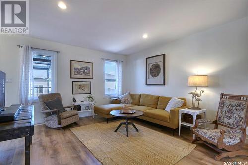 61 Brigham Road, Moose Jaw, SK - Indoor Photo Showing Living Room