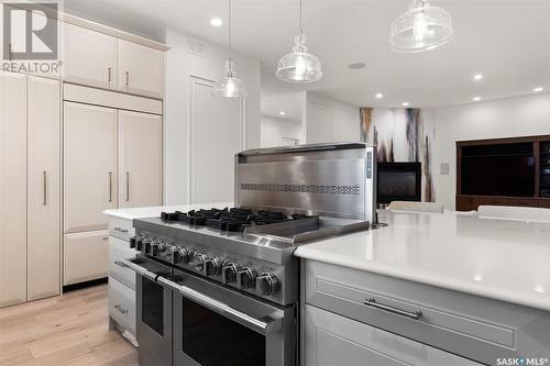 6011 Wascana Court, Regina, SK - Indoor Photo Showing Kitchen With Upgraded Kitchen