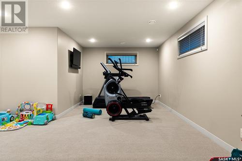 6011 Wascana Court, Regina, SK - Indoor Photo Showing Gym Room