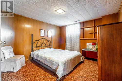 213 Epsom Downs Drive, Toronto (Downsview-Roding-Cfb), ON - Indoor Photo Showing Bedroom