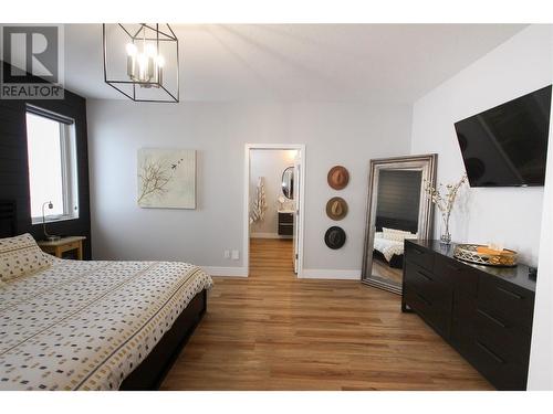 1008 87 Avenue, Dawson Creek, BC - Indoor Photo Showing Bedroom