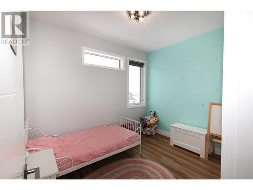 1008 87 Avenue, Dawson Creek, BC - Indoor Photo Showing Bedroom