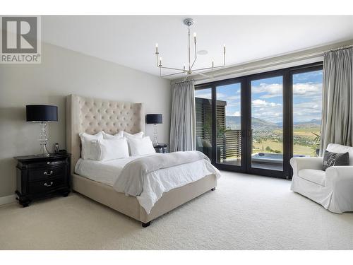 328 Cordon Place, Vernon, BC - Indoor Photo Showing Bedroom