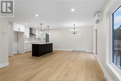 299 Melanie St, Dieppe, NB - Indoor Photo Showing Kitchen With Upgraded Kitchen
