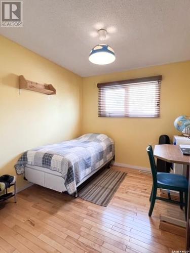 380 Powell Crescent, Swift Current, SK - Indoor Photo Showing Bedroom