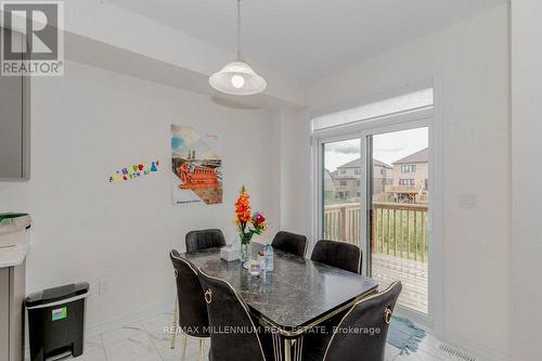 301 Vanilla Trail, Thorold, ON - Indoor Photo Showing Dining Room