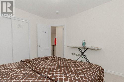 301 Vanilla Trail, Thorold, ON - Indoor Photo Showing Bedroom