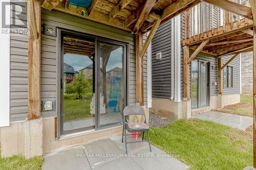 301 Vanilla Trail, Thorold, ON - Outdoor