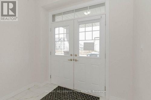 301 Vanilla Trail, Thorold, ON - Indoor Photo Showing Other Room