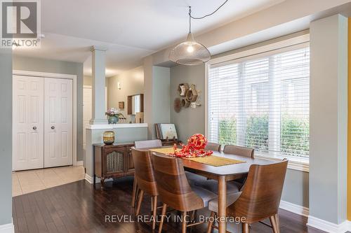 8466 Kelsey Crescent, Niagara Falls, ON - Indoor Photo Showing Dining Room