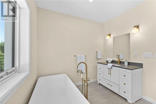 2132 Vermillion Lake Road, Chelmsford, ON - Indoor Photo Showing Bathroom