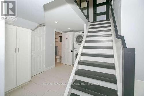 18 Alphonse Crescent, Mississauga, ON - Indoor Photo Showing Other Room