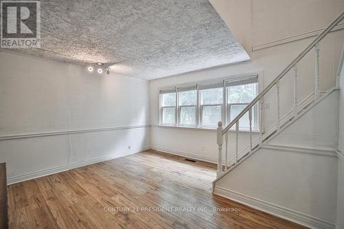 15 Leslie Frost Lane, Kawartha Lakes, ON - Indoor Photo Showing Other Room