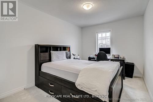 3083 William Cutmore Boulevard, Oakville, ON - Indoor Photo Showing Bedroom