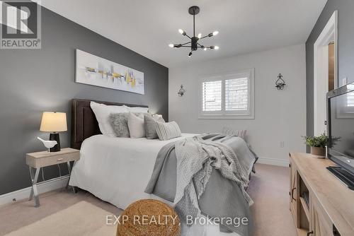 117 Lyle Drive, Clarington, ON - Indoor Photo Showing Bedroom