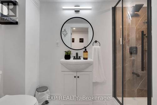 117 Lyle Drive, Clarington, ON - Indoor Photo Showing Bathroom