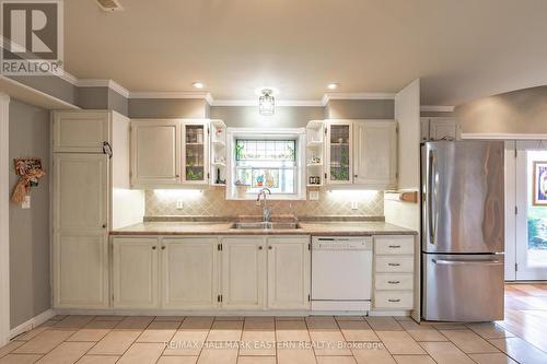 177 Packer Road, Alnwick/Haldimand, ON - Indoor Photo Showing Kitchen With Double Sink