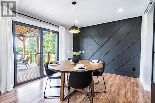 298 Glenarm Road, Kawartha Lakes, ON - Indoor Photo Showing Dining Room