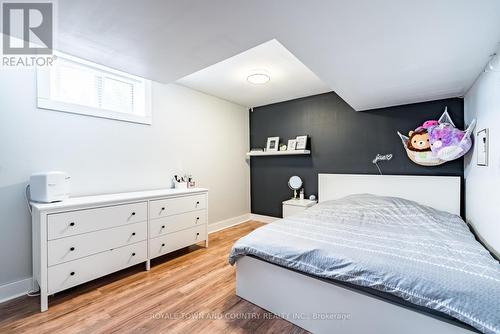298 Glenarm Road, Kawartha Lakes, ON - Indoor Photo Showing Bedroom