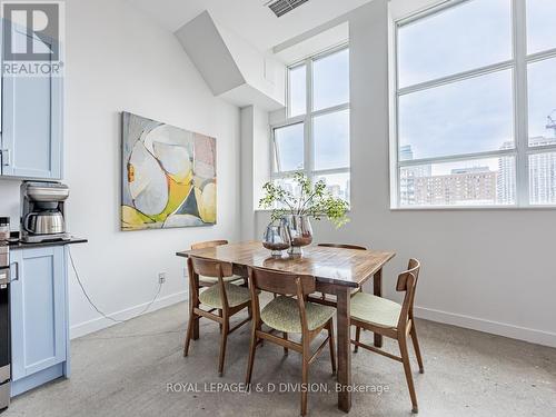 Ph21 - 155 Dalhousie Street, Toronto (Church-Yonge Corridor), ON - Indoor Photo Showing Dining Room