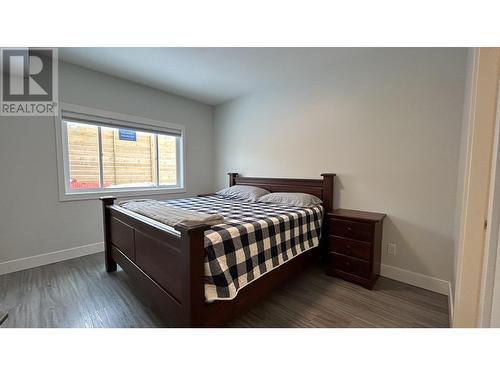 6 105 Forest Ridge Road, 100 Mile House, BC - Indoor Photo Showing Bedroom