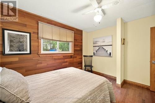 1171 Straggle Lake Drive, Dysart Et Al, ON - Indoor Photo Showing Bedroom