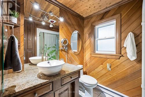 1171 Straggle Lake Drive, Dysart Et Al, ON - Indoor Photo Showing Bathroom