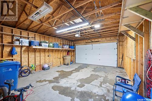 462 Forget Street, Regina, SK - Indoor Photo Showing Garage