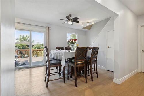 19 Sheridan Drive, Hamilton, ON - Indoor Photo Showing Dining Room