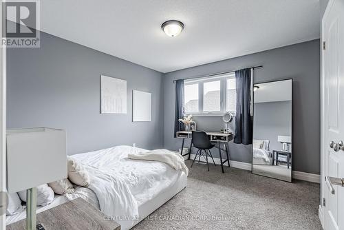 181 Gilmour Drive, Lucan Biddulph (Lucan), ON - Indoor Photo Showing Bedroom