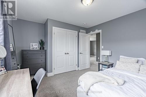 181 Gilmour Drive, Lucan Biddulph (Lucan), ON - Indoor Photo Showing Bedroom