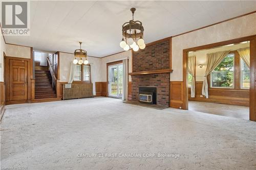 236 Colonel Bostwick Street, Central Elgin (Port Stanley), ON - Indoor With Fireplace