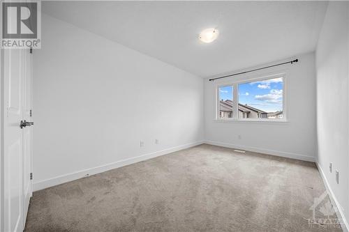 887 Solarium Avenue, Manotick, ON - Indoor Photo Showing Other Room