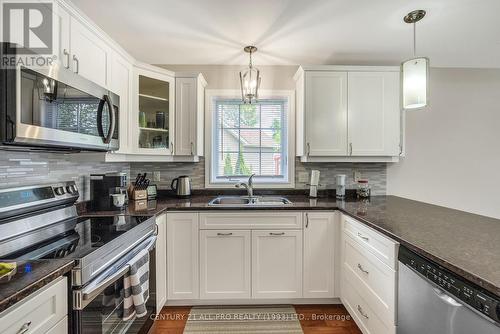 13 Baldwin Place, Cramahe (Colborne), ON - Indoor Photo Showing Kitchen With Double Sink