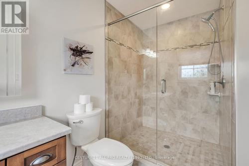 13 Baldwin Place, Cramahe (Colborne), ON - Indoor Photo Showing Bathroom