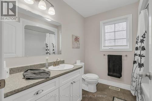 13 Baldwin Place, Cramahe (Colborne), ON - Indoor Photo Showing Bathroom