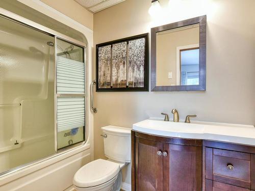 Salle de bains - 426  - 428 Rue Bran, Saint-Jérôme, QC - Indoor Photo Showing Bathroom