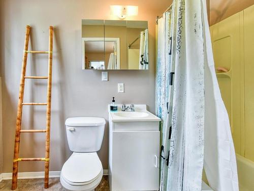 Salle de bains - 426  - 428 Rue Bran, Saint-Jérôme, QC - Indoor Photo Showing Bathroom