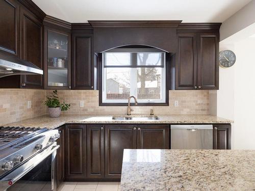 Kitchen - 441 Montrose Drive, Beaconsfield, QC - Indoor Photo Showing Kitchen With Double Sink With Upgraded Kitchen