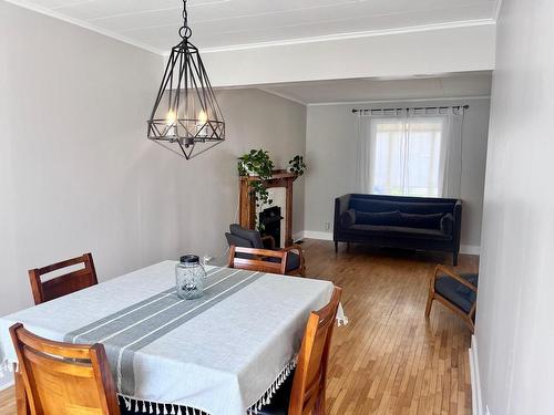 232 Balmoral Street, Thunder Bay, ON - Indoor Photo Showing Dining Room