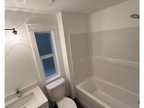 1367 Burfield Drive, Sun Peaks, BC - Indoor Photo Showing Bathroom